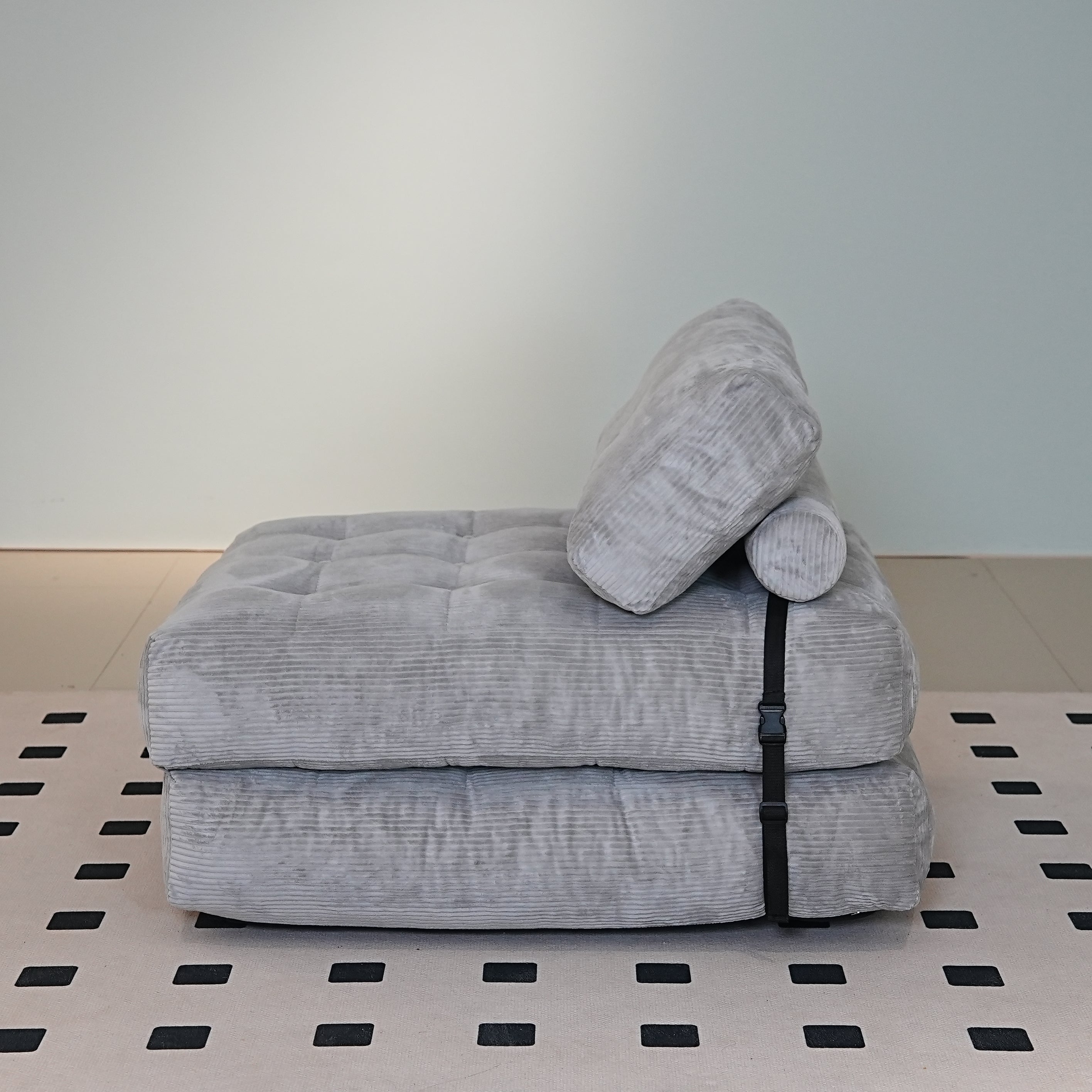 Lounge Chair_GH91 1