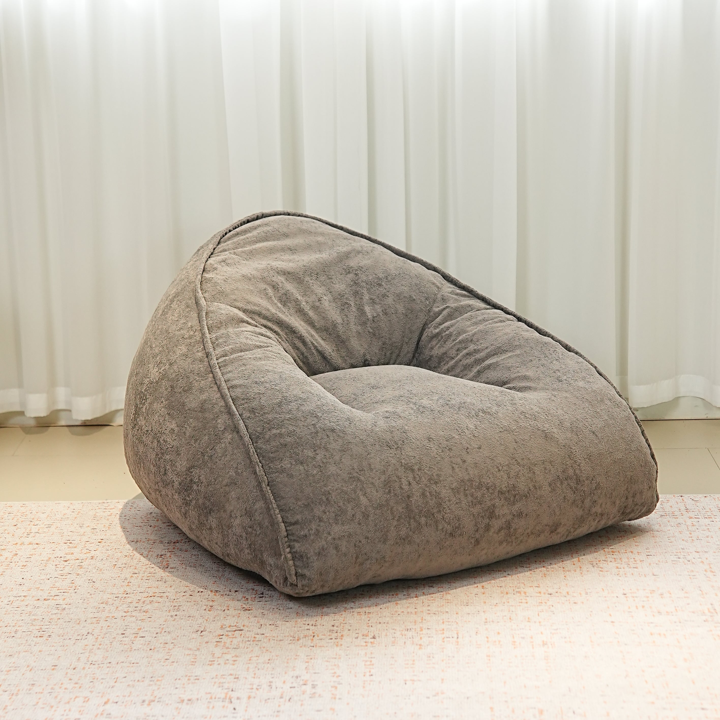 Lounge Chair_GH28 1